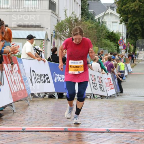 31.08.2025 - 21. Blankeneser Heldenlauf Strokosch-Dieckow http://msf.ph/oto/8703022 31.08.2025 13:14:43 Ziel 5328 meine-sportfotos.de