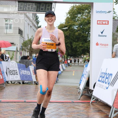 31.08.2025 - 21. Blankeneser Heldenlauf Strokosch-Dieckow http://msf.ph/oto/8703091 31.08.2025 13:12:18 Ziel 5221 meine-sportfotos.de