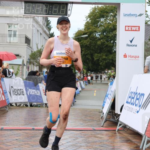 31.08.2025 - 21. Blankeneser Heldenlauf Strokosch-Dieckow http://msf.ph/oto/8703092 31.08.2025 13:12:18 Ziel 5221 meine-sportfotos.de