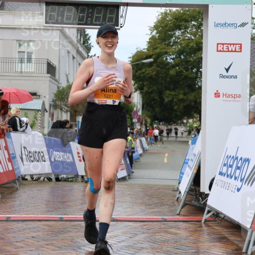 31.08.2025 - 21. Blankeneser Heldenlauf Strokosch-Dieckow http://msf.ph/oto/8703094 31.08.2025 13:12:18 Ziel 5221 meine-sportfotos.de