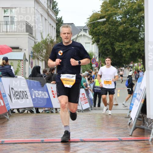 31.08.2025 - 21. Blankeneser Heldenlauf Strokosch-Dieckow http://msf.ph/oto/8703125 31.08.2025 13:11:54 Ziel 5516, 5771 meine-sportfotos.de