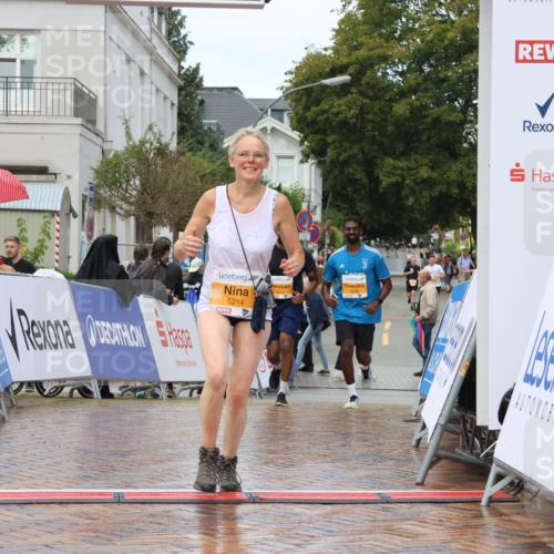 31.08.2025 - 21. Blankeneser Heldenlauf Strokosch-Dieckow http://msf.ph/oto/8703139 31.08.2025 13:11:37 Ziel 5249, 5248, 5214 meine-sportfotos.de