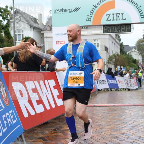 31.08.2025 - 21. Blankeneser Heldenlauf Strokosch-Dieckow http://msf.ph/oto/8703188 31.08.2025 13:10:52 Ziel 5132 meine-sportfotos.de