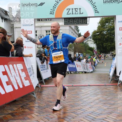 31.08.2025 - 21. Blankeneser Heldenlauf Strokosch-Dieckow http://msf.ph/oto/8703195 31.08.2025 13:10:51 Ziel 5306, 5132 meine-sportfotos.de
