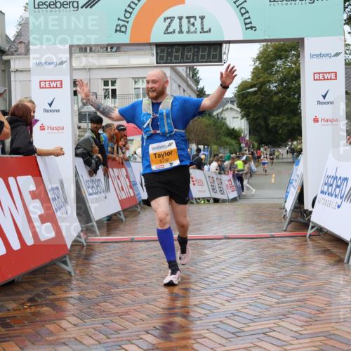31.08.2025 - 21. Blankeneser Heldenlauf Strokosch-Dieckow http://msf.ph/oto/8703201 31.08.2025 13:10:51 Ziel 5306, 5132 meine-sportfotos.de