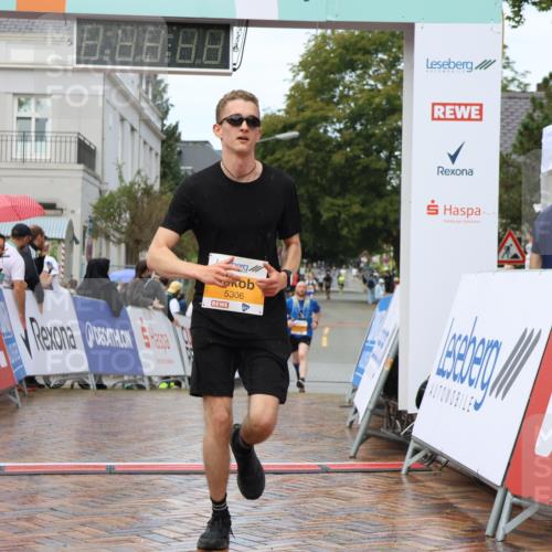 31.08.2025 - 21. Blankeneser Heldenlauf Strokosch-Dieckow http://msf.ph/oto/8703215 31.08.2025 13:10:44 Ziel 5306 meine-sportfotos.de
