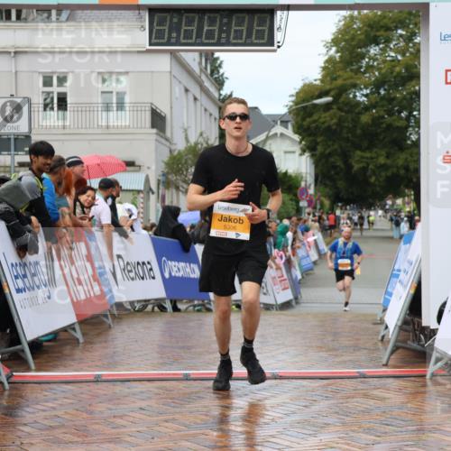 31.08.2025 - 21. Blankeneser Heldenlauf Strokosch-Dieckow http://msf.ph/oto/8703224 31.08.2025 13:10:43 Ziel 5306 meine-sportfotos.de