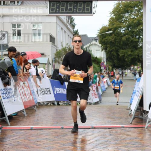 31.08.2025 - 21. Blankeneser Heldenlauf Strokosch-Dieckow http://msf.ph/oto/8703225 31.08.2025 13:10:43 Ziel 5306 meine-sportfotos.de