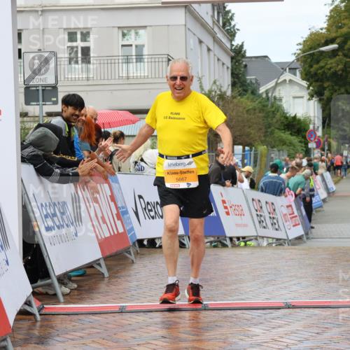 31.08.2025 - 21. Blankeneser Heldenlauf Strokosch-Dieckow http://msf.ph/oto/8703235 31.08.2025 13:09:31 Ziel 5667 meine-sportfotos.de