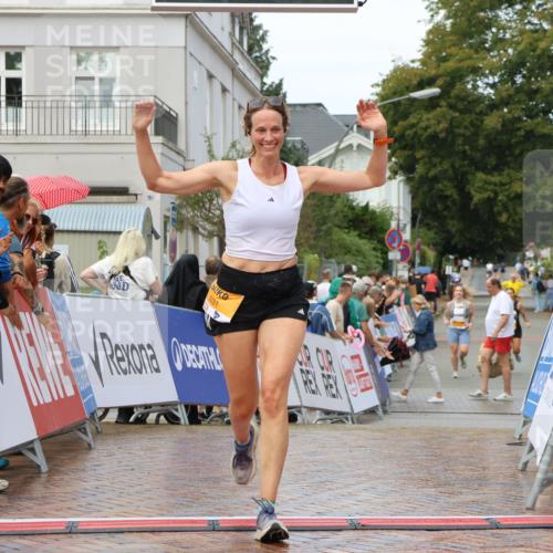 31.08.2025 - 21. Blankeneser Heldenlauf Strokosch-Dieckow http://msf.ph/oto/8703276 31.08.2025 13:09:05 Ziel 5031, 5129 meine-sportfotos.de