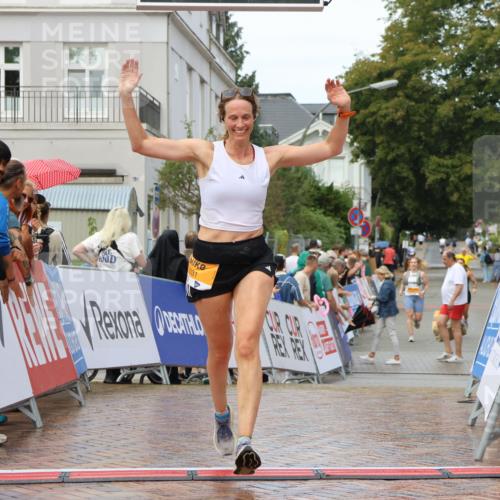 31.08.2025 - 21. Blankeneser Heldenlauf Strokosch-Dieckow http://msf.ph/oto/8703277 31.08.2025 13:09:05 Ziel 5031, 5129 meine-sportfotos.de