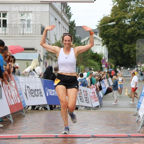 31.08.2025 - 21. Blankeneser Heldenlauf Strokosch-Dieckow http://msf.ph/oto/8703280 31.08.2025 13:09:05 Ziel 5031, 5129 meine-sportfotos.de