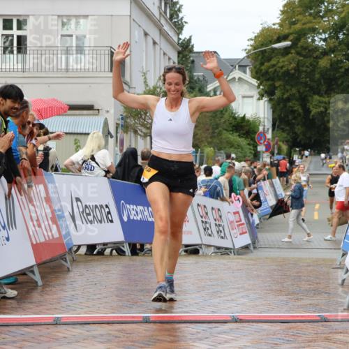 31.08.2025 - 21. Blankeneser Heldenlauf Strokosch-Dieckow http://msf.ph/oto/8703283 31.08.2025 13:09:05 Ziel 5031, 5129 meine-sportfotos.de