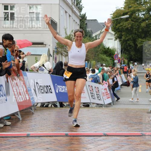 31.08.2025 - 21. Blankeneser Heldenlauf Strokosch-Dieckow http://msf.ph/oto/8703286 31.08.2025 13:09:05 Ziel 5031, 5129 meine-sportfotos.de