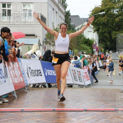31.08.2025 - 21. Blankeneser Heldenlauf Strokosch-Dieckow http://msf.ph/oto/8703287 31.08.2025 13:09:05 Ziel 5031, 5129 meine-sportfotos.de