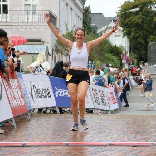 31.08.2025 - 21. Blankeneser Heldenlauf Strokosch-Dieckow http://msf.ph/oto/8703289 31.08.2025 13:09:05 Ziel 5031, 5129 meine-sportfotos.de