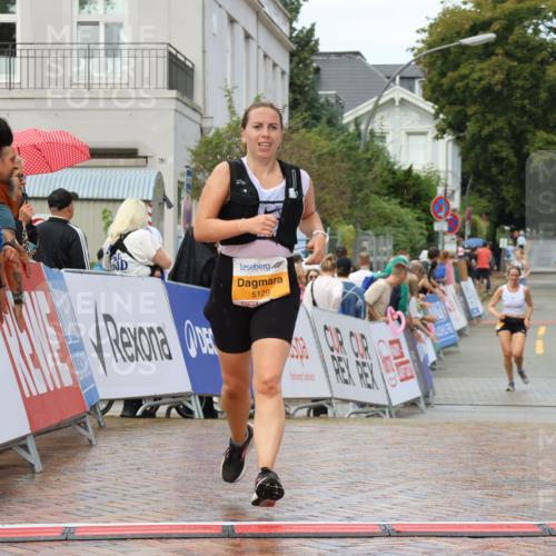 31.08.2025 - 21. Blankeneser Heldenlauf Strokosch-Dieckow http://msf.ph/oto/8703302 31.08.2025 13:08:57 Ziel 5129 meine-sportfotos.de