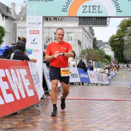 31.08.2025 - 21. Blankeneser Heldenlauf Strokosch-Dieckow http://msf.ph/oto/8703325 31.08.2025 13:07:20 Ziel 5809, 5453 meine-sportfotos.de