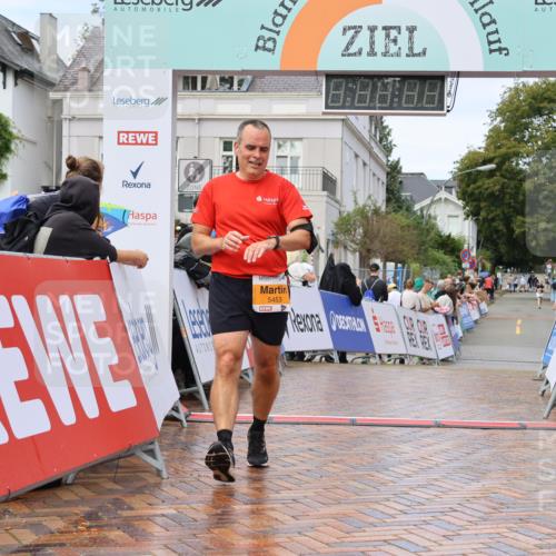 31.08.2025 - 21. Blankeneser Heldenlauf Strokosch-Dieckow http://msf.ph/oto/8703327 31.08.2025 13:07:20 Ziel 5809, 5453 meine-sportfotos.de