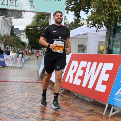 31.08.2025 - 21. Blankeneser Heldenlauf Strokosch-Dieckow http://msf.ph/oto/8703355 31.08.2025 13:06:49 Ziel 5631 meine-sportfotos.de