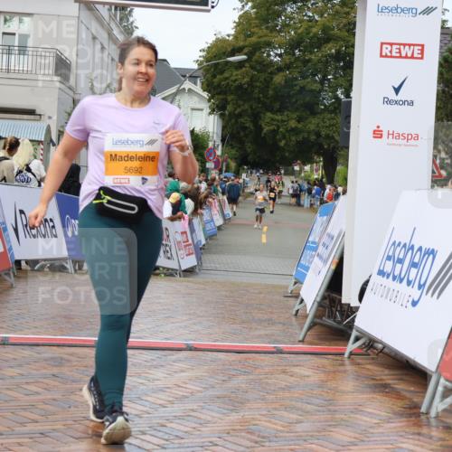 31.08.2025 - 21. Blankeneser Heldenlauf Strokosch-Dieckow http://msf.ph/oto/8703400 31.08.2025 13:06:07 Ziel 5219, 5692 meine-sportfotos.de