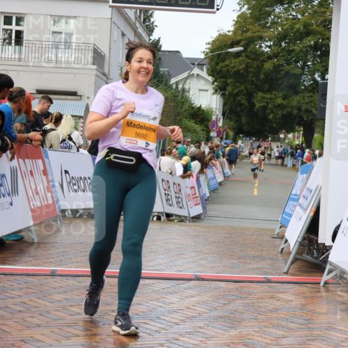 31.08.2025 - 21. Blankeneser Heldenlauf Strokosch-Dieckow http://msf.ph/oto/8703405 31.08.2025 13:06:07 Ziel 5219, 5692 meine-sportfotos.de