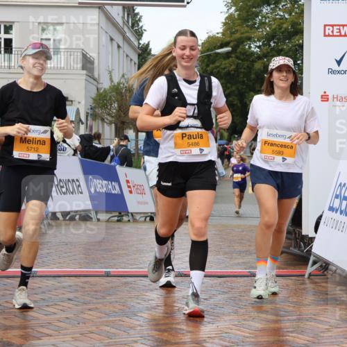 31.08.2025 - 21. Blankeneser Heldenlauf Strokosch-Dieckow http://msf.ph/oto/8703427 31.08.2025 13:05:55 Ziel 5593, 5594, 5712, 5486 meine-sportfotos.de
