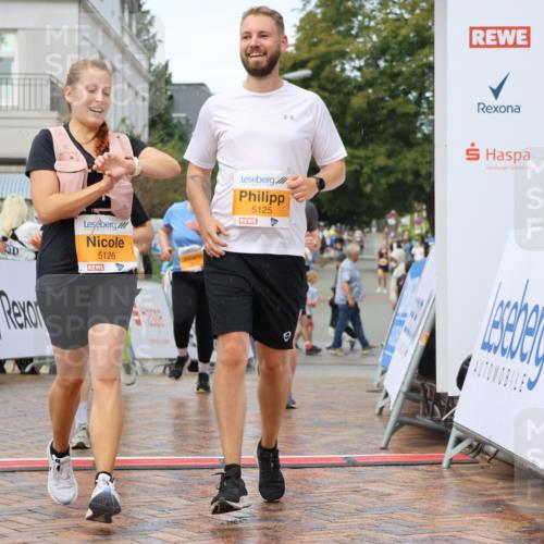 31.08.2025 - 21. Blankeneser Heldenlauf Strokosch-Dieckow http://msf.ph/oto/8703474 31.08.2025 13:04:51 Ziel 5090, 5228, 5546, 5545, 5126, 5125, 5051 meine-sportfotos.de
