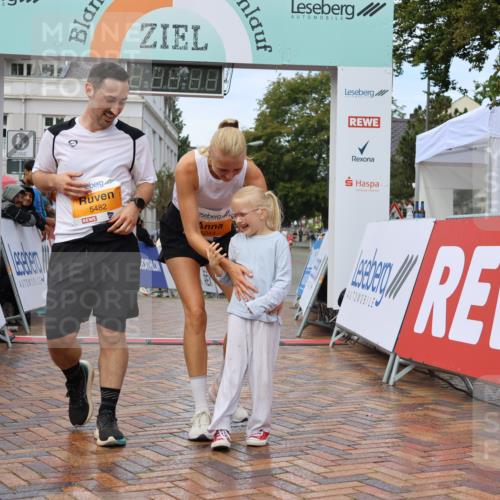 31.08.2025 - 21. Blankeneser Heldenlauf Strokosch-Dieckow http://msf.ph/oto/8703521 31.08.2025 13:04:23 Ziel 5482, 5044 meine-sportfotos.de