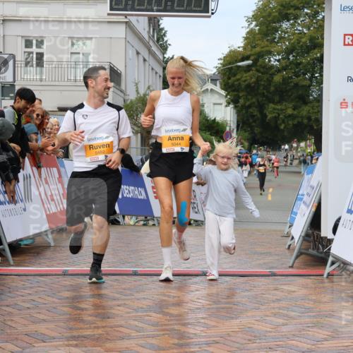 31.08.2025 - 21. Blankeneser Heldenlauf Strokosch-Dieckow http://msf.ph/oto/8703534 31.08.2025 13:04:20 Ziel 5482, 5044 meine-sportfotos.de