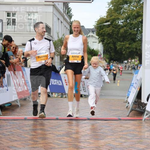 31.08.2025 - 21. Blankeneser Heldenlauf Strokosch-Dieckow http://msf.ph/oto/8703536 31.08.2025 13:04:20 Ziel 5482, 5044 meine-sportfotos.de