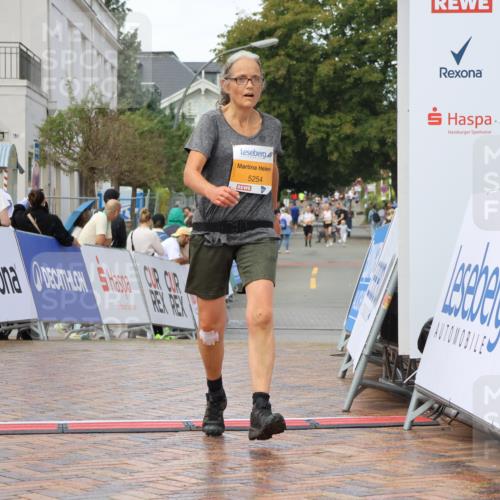 31.08.2025 - 21. Blankeneser Heldenlauf Strokosch-Dieckow http://msf.ph/oto/8703539 31.08.2025 13:03:58 Ziel 5254 meine-sportfotos.de