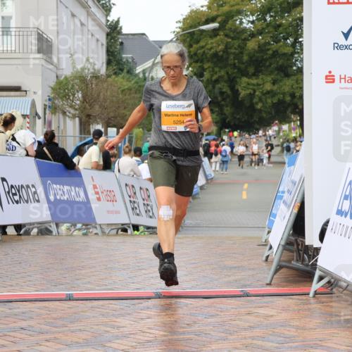 31.08.2025 - 21. Blankeneser Heldenlauf Strokosch-Dieckow http://msf.ph/oto/8703545 31.08.2025 13:03:58 Ziel 5254 meine-sportfotos.de