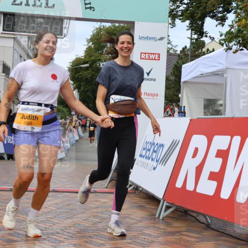 31.08.2025 - 21. Blankeneser Heldenlauf Strokosch-Dieckow http://msf.ph/oto/8703590 31.08.2025 13:03:13 Ziel 5359, 5305 meine-sportfotos.de