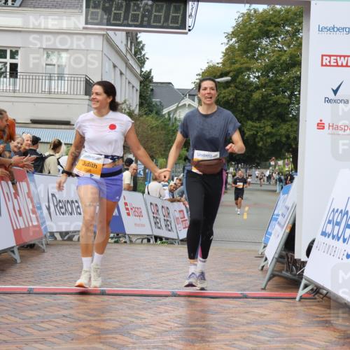 31.08.2025 - 21. Blankeneser Heldenlauf Strokosch-Dieckow http://msf.ph/oto/8703595 31.08.2025 13:03:12 Ziel 5359, 5305, 5038 meine-sportfotos.de
