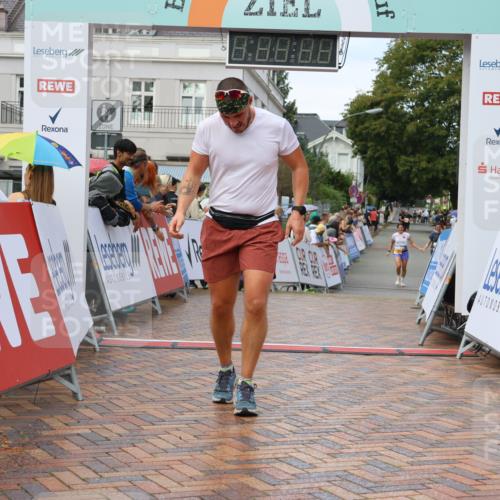 31.08.2025 - 21. Blankeneser Heldenlauf Strokosch-Dieckow http://msf.ph/oto/8703601 31.08.2025 13:03:04 Ziel 5038 meine-sportfotos.de