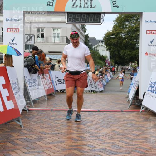 31.08.2025 - 21. Blankeneser Heldenlauf Strokosch-Dieckow http://msf.ph/oto/8703608 31.08.2025 13:03:04 Ziel 5038 meine-sportfotos.de