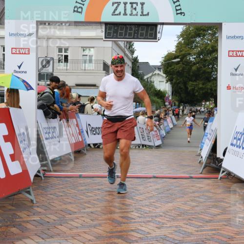 31.08.2025 - 21. Blankeneser Heldenlauf Strokosch-Dieckow http://msf.ph/oto/8703609 31.08.2025 13:03:04 Ziel 5038 meine-sportfotos.de