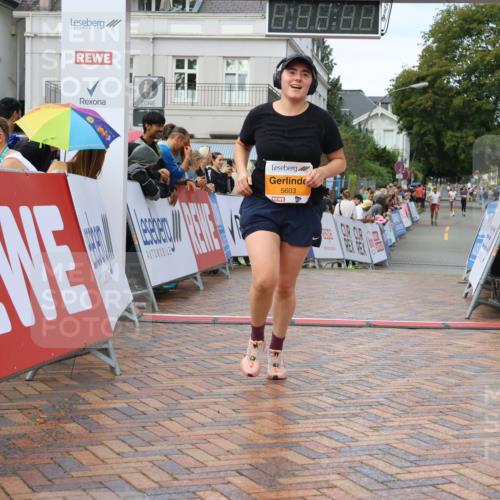 31.08.2025 - 21. Blankeneser Heldenlauf Strokosch-Dieckow http://msf.ph/oto/8703614 31.08.2025 13:02:49 Ziel 5754, 5603 meine-sportfotos.de