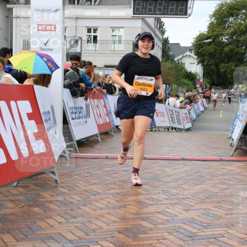 31.08.2025 - 21. Blankeneser Heldenlauf Strokosch-Dieckow http://msf.ph/oto/8703617 31.08.2025 13:02:49 Ziel 5754, 5603 meine-sportfotos.de