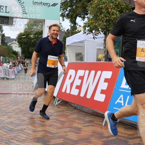 31.08.2025 - 21. Blankeneser Heldenlauf Strokosch-Dieckow http://msf.ph/oto/8703636 31.08.2025 13:02:38 Ziel 5244, 5841 meine-sportfotos.de