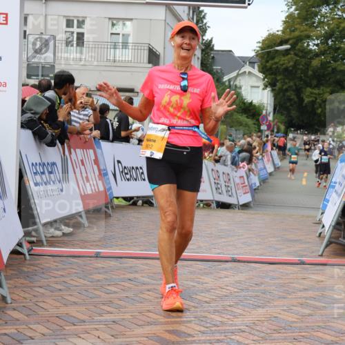 31.08.2025 - 21. Blankeneser Heldenlauf Strokosch-Dieckow http://msf.ph/oto/8703656 31.08.2025 13:02:10 Ziel 5766, 5812 meine-sportfotos.de