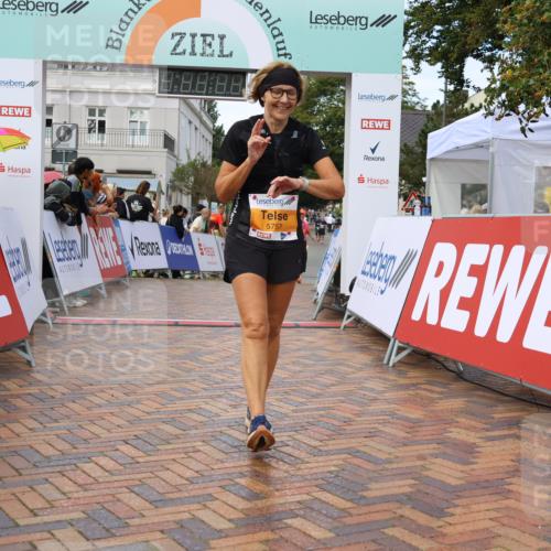 31.08.2025 - 21. Blankeneser Heldenlauf Strokosch-Dieckow http://msf.ph/oto/8703680 31.08.2025 13:02:03 Ziel 5766, 5757, 5064, 5100, 5069 meine-sportfotos.de