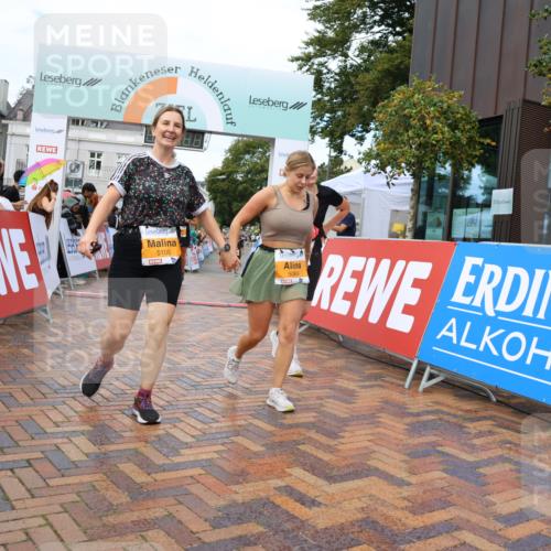 31.08.2025 - 21. Blankeneser Heldenlauf Strokosch-Dieckow http://msf.ph/oto/8703695 31.08.2025 13:01:59 Ziel 5325, 5757, 5612, 5064, 5100, 5069 meine-sportfotos.de