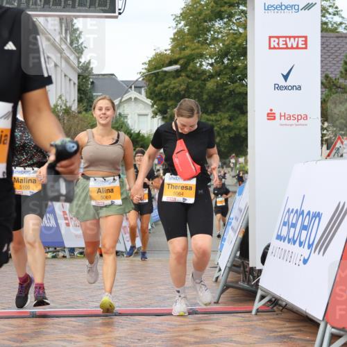 31.08.2025 - 21. Blankeneser Heldenlauf Strokosch-Dieckow http://msf.ph/oto/8703699 31.08.2025 13:01:57 Ziel 5325, 5757, 5612, 5064, 5100, 5069 meine-sportfotos.de