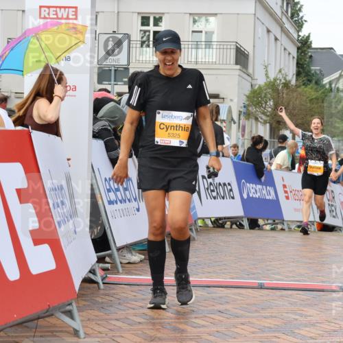 31.08.2025 - 21. Blankeneser Heldenlauf Strokosch-Dieckow http://msf.ph/oto/8703706 31.08.2025 13:01:54 Ziel 5325, 5612, 5064, 5100, 5069, 4307 meine-sportfotos.de