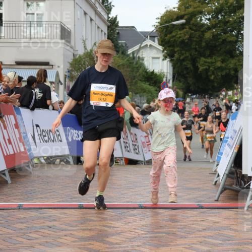 31.08.2025 - 21. Blankeneser Heldenlauf Strokosch-Dieckow http://msf.ph/oto/8703722 31.08.2025 13:01:51 Ziel 5325, 5612, 4307 meine-sportfotos.de