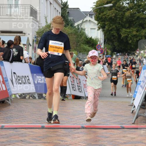 31.08.2025 - 21. Blankeneser Heldenlauf Strokosch-Dieckow http://msf.ph/oto/8703726 31.08.2025 13:01:50 Ziel 5325, 5612, 4307 meine-sportfotos.de