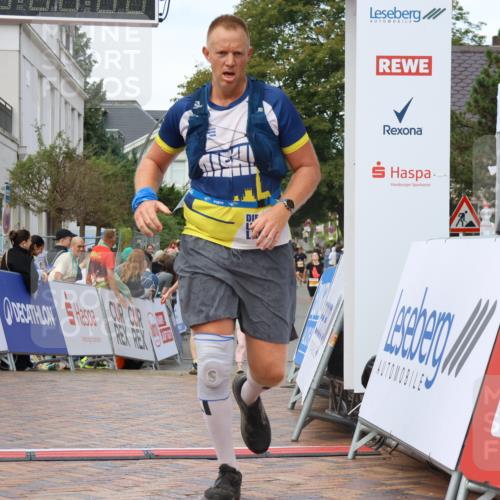 31.08.2025 - 21. Blankeneser Heldenlauf Strokosch-Dieckow http://msf.ph/oto/8703731 31.08.2025 13:01:46 Ziel 4307 meine-sportfotos.de