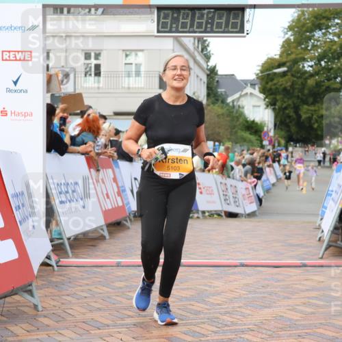 31.08.2025 - 21. Blankeneser Heldenlauf Strokosch-Dieckow http://msf.ph/oto/8703788 31.08.2025 13:00:53 Ziel 5103 meine-sportfotos.de